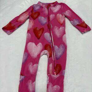 Posh Peanut Valentine Hearts Zippy NB Bamboo Footie Pajamas GUC